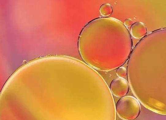 （圖：除草劑泡沫）