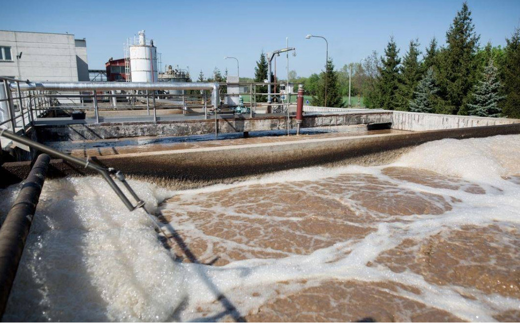 (圖:工業循環水泡沫池)