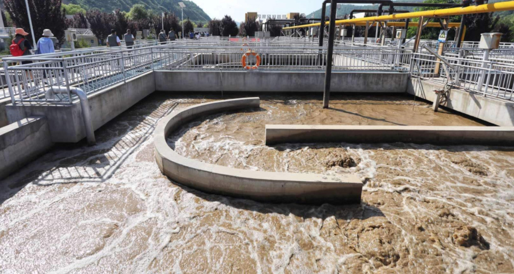 (圖:盾構泥沙清洗廢水起泡現場)