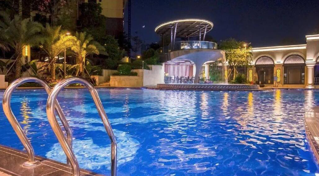 (圖:游泳池循環水起泡場景)