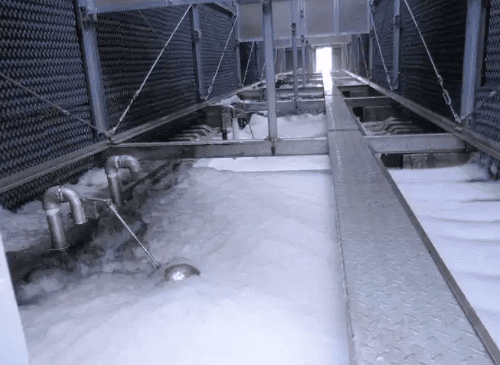 （噴漆循環水用消泡劑應用場景）